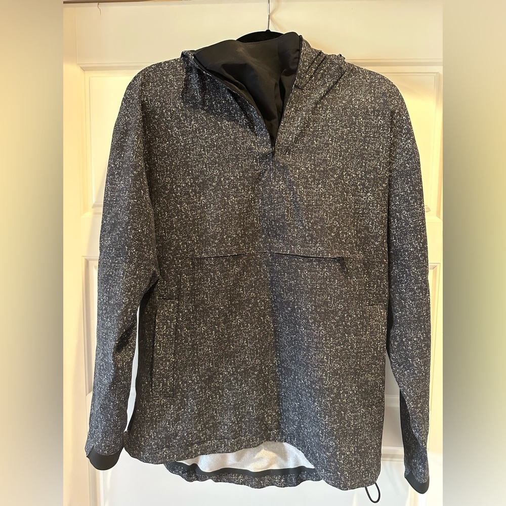 Outdoor Voices windbreaker, size M